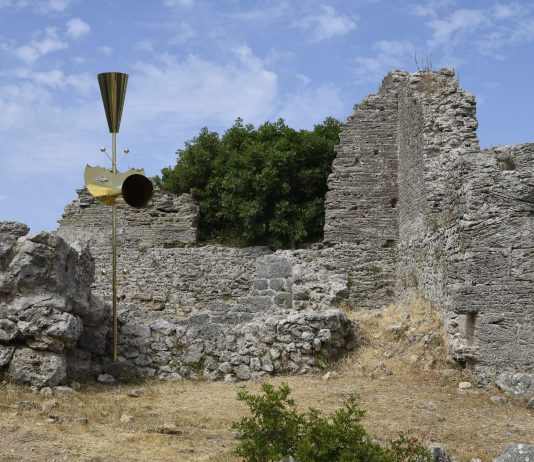 Il suono della Cosa: la performance doppia di Francesco Cavaliere per Hypermaremma installazione di francesco cavaliere per hypermaremma