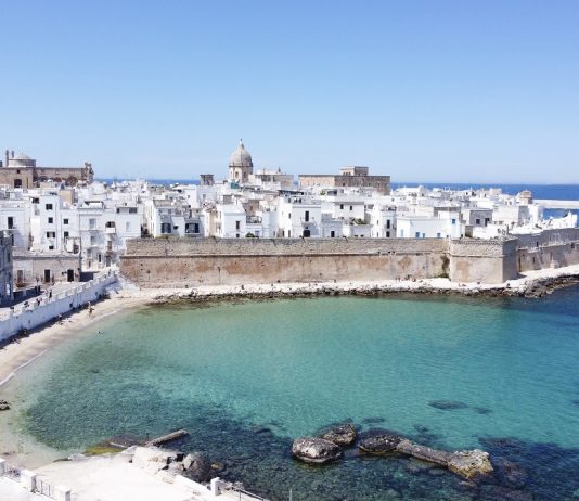 Panorama Monopoli: Italics porta 60 artisti tra palazzi, chiese e chiassi