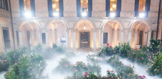 The Art of Dreams: i fiori di Ruby Barber a Palazzo Clerici per Porsche porsche design fiori