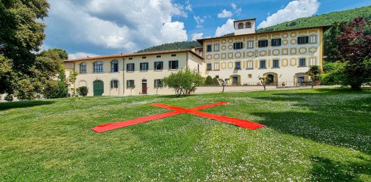 ‘L’isola dei pirati’: Antonello Ghezzi a Villa Rospigliosi, Prato
