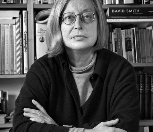 Addio a Patrizia Cavalli, poetessa raffinata e vicina alla bellezza quotidiana delle cose