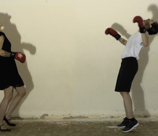 Impraticabilità degli stereotipi: i corpi di Francesca Lolli al CAOS di Terni