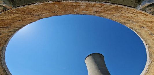 La moda sfila alla centrale geotermoelettrica: l’esperienza di “Woman Love Body”