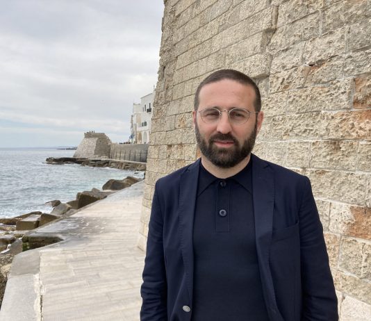 Vincenzo De Bellis nominato direttore delle quattro fiere di Art Basel Vincenzo de Bellis art basel