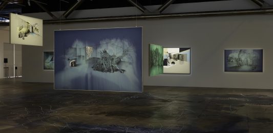 I paesaggi onirici di Tatiana Trouvé, al Pompidou