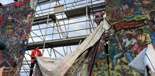 Documenta 15 antisemita? Se ne discute in Parlamento