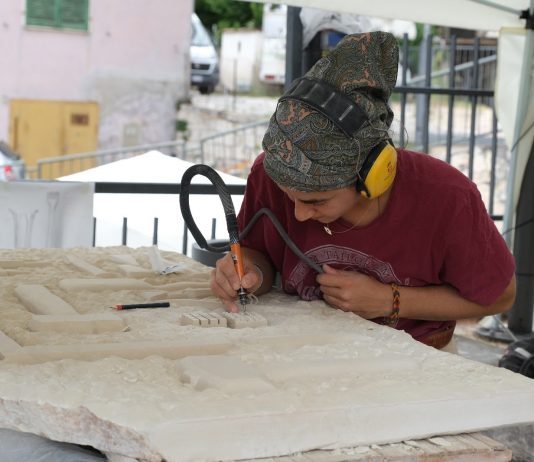 La città della pietra: 10 giorni di scultura a cielo aperto, in Abruzzo