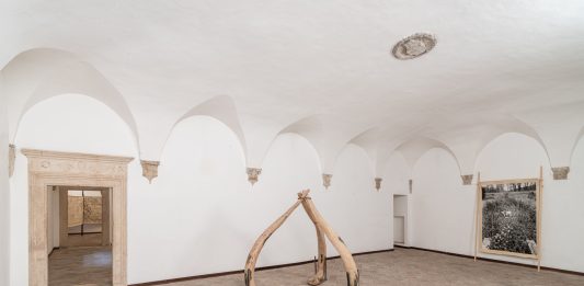 Claudia Losi. Being There. Oltre il giardino – Rocca Roveresca