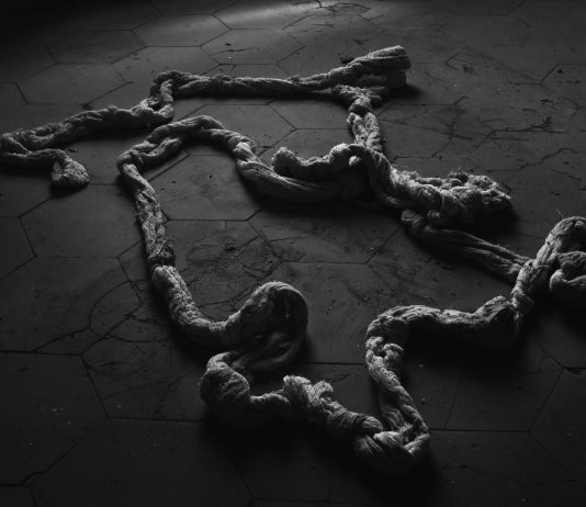 ‘Una sola moltitudine’: Antonio Biasiucci al Palazzo della Cultura per Procida 2022