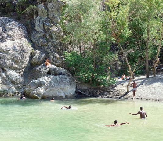 ‘Cooking Show. Fotografia in diretta’: Massimo Vitali per Panorama Monopoli