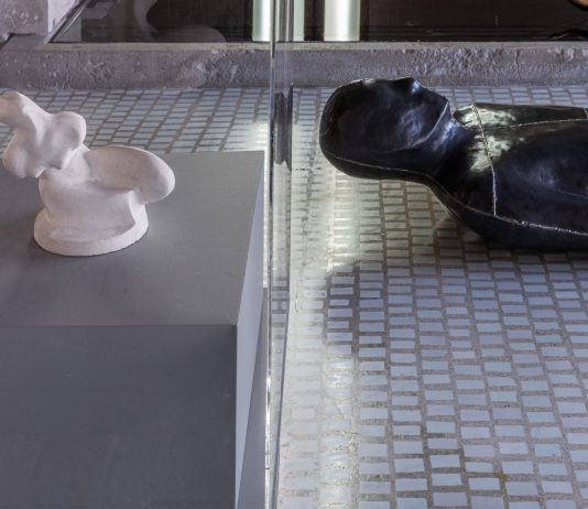 Gormley e Fontana: lanci “spaziali” a Venezia