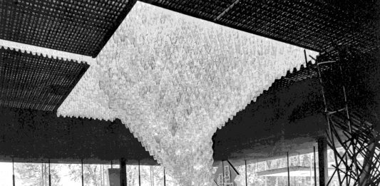 A SETTEMBRE LE STANZE DEL VETRO PRESENTANO LA MOSTRA VENINI: LUCE 1921-1985