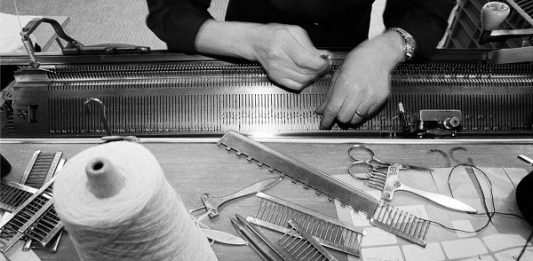 SOLO LA MAGLIA La tradizione tessile a Carpi nelle fotografie di Ferdinando Scianna ai Musei di Palazzo dei Pio