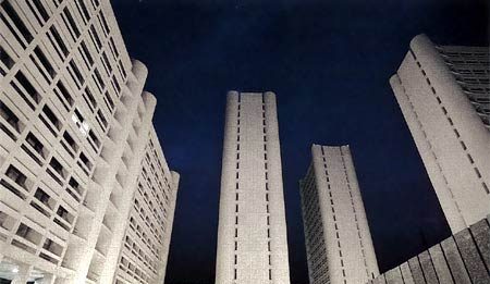 Nel regno del suono e della materia: il Terzo Reich di Castellucci e Gibbons