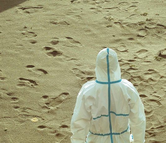 Fotografia e digital art in 362 grammi: la mostra al RUFA Space