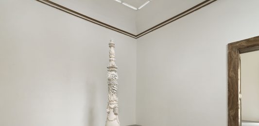 Stupore della scultura, festa e catastrofe di Diego Cibelli alla Galleria Artiaco