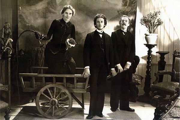 Dominique Sanda, Robert Powell, Erland Josephson Al di là del bene e del male, 1977, courtesy Archivio storico comunale di Carpi, Fondo Liliana Cavani