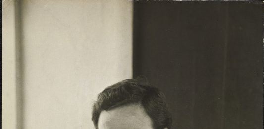 Il 2023 di Palazzo Grassi e Punta della Dogana, tra icone e tesori fotografici "Marlon Brando", JEAN HOWARD, Marlon Brando, 1951, Vogue © Condé Nast