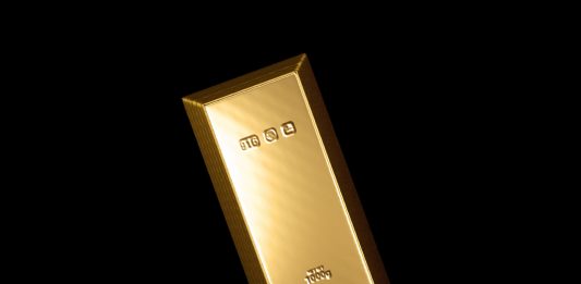 Fabrizio Plessi, dalle cascate elettroniche agli NFT plessi tornabuoni