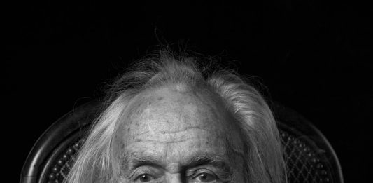 Corrosivo, radicale, umano: la fotografia perde il grande William Klein