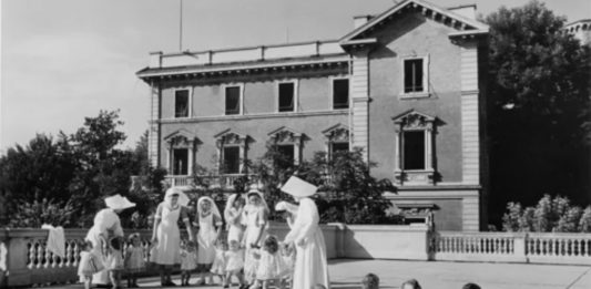 Con il compimento dei dieci anni dell’Associazione Flashback, nasce Flashback Habitat: Ecosistema per le Culture contemporanee