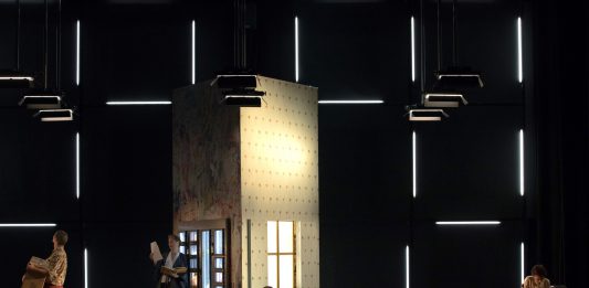 L’inascoltata solitudine di un Ministero, in scena al Festival VIE