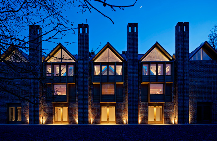 Magdalene Library2Nick KanePRESS 700x455pxJPG