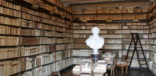 La Biblioteca di Casa Leopardi si apre al contemporaneo, con otto artisti