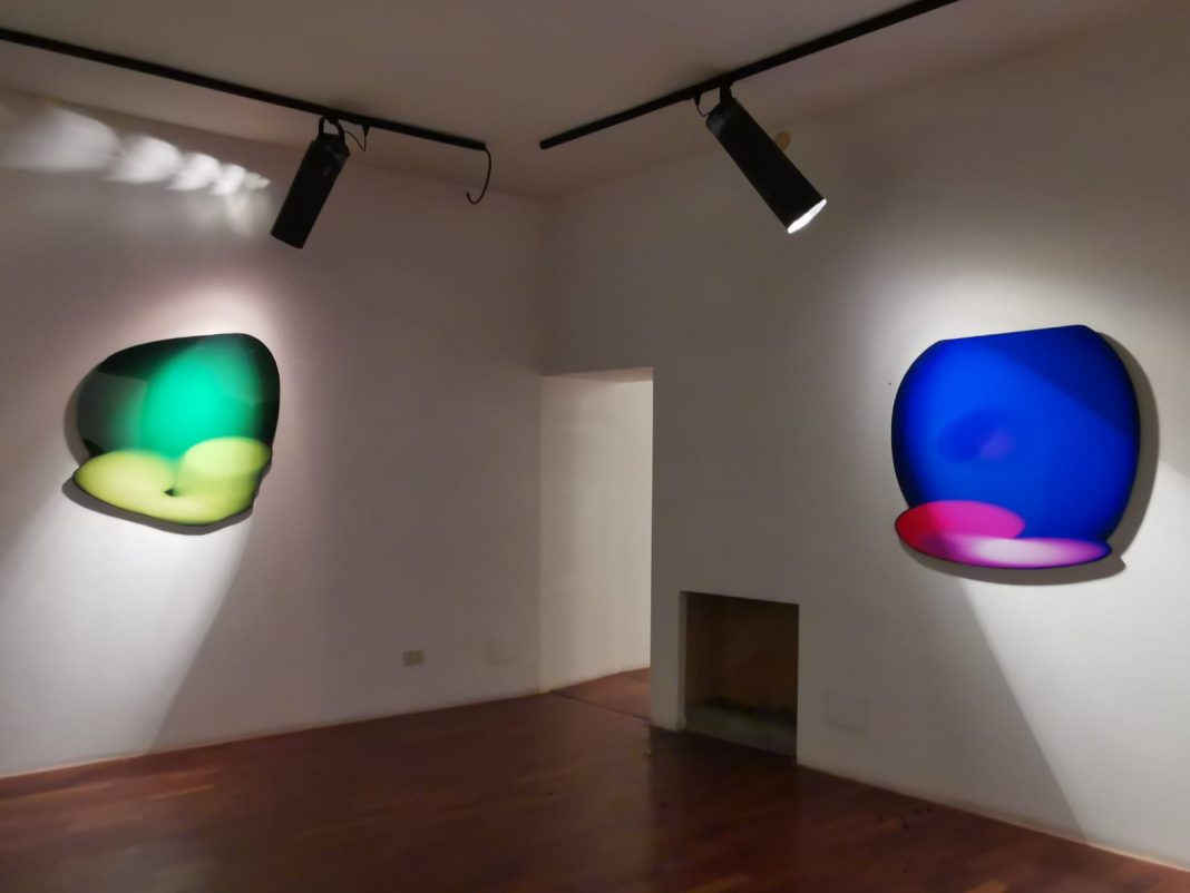 Leopoldo Bon – Bottom-up verso Top-downhttps://www.exibart.com/repository/media/2022/11/4e480c4f-c39c-4bf2-a0c2-7af29281a4eb-1068x802.jpg