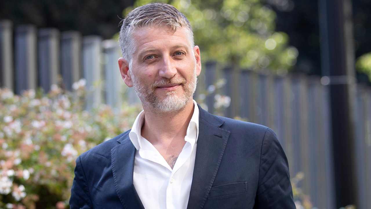 Alessandro Giuli: altezza, peso, chi è, nuovo Ministro Cultura, vita privata, Instagram Alessandro Giuli: altezza, peso, chi è, nuovo Ministro Cultura, vita privata, Instagram