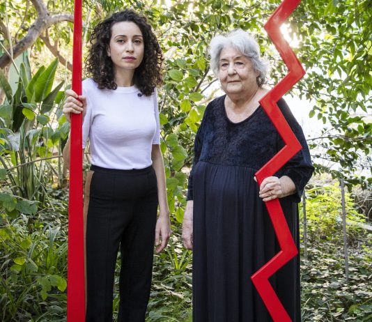 Di fulmini, dame e altre storie: Mathelda Balatresi e Veronica Bisesti al Madre, Napoli