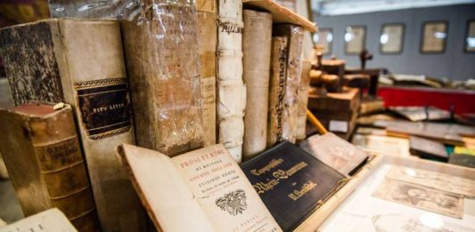 Tesori da sfogliare. La fiera del libro d’antan torna a Cesena fiera libro cesena