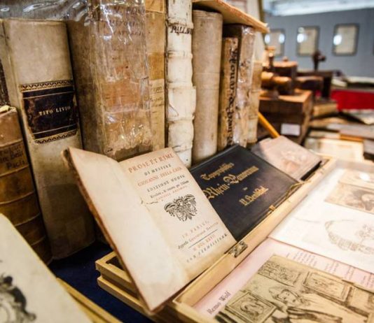 Tesori da sfogliare. La fiera del libro d’antan torna a Cesena fiera libro cesena