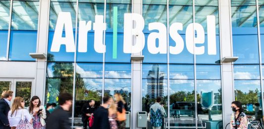 Art Basel Miami Beach 2022: gallerie top e progetti speciali da non perdere art basel miami beach 2022