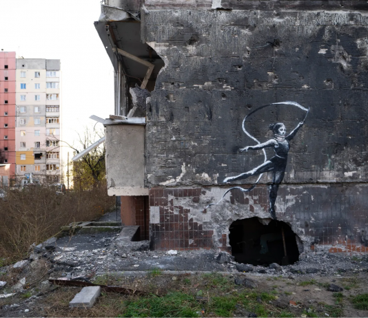 Sette opere di Banksy in Ucraina: la conferma dello street artist
