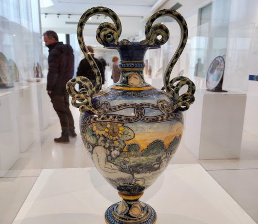 ‘Ceramiche tra Liberty e Déco’: Galileo Chini al MIC di Faenza