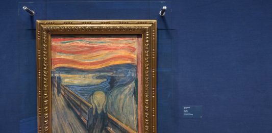 Attivisti provano a incollarsi all’Urlo di Munch: ICOM, i musei siano alleati