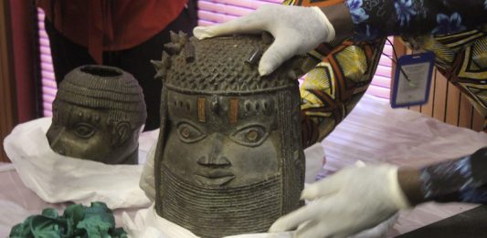 La Germania ha restituito 21 Bronzi del Benin alla Nigeria