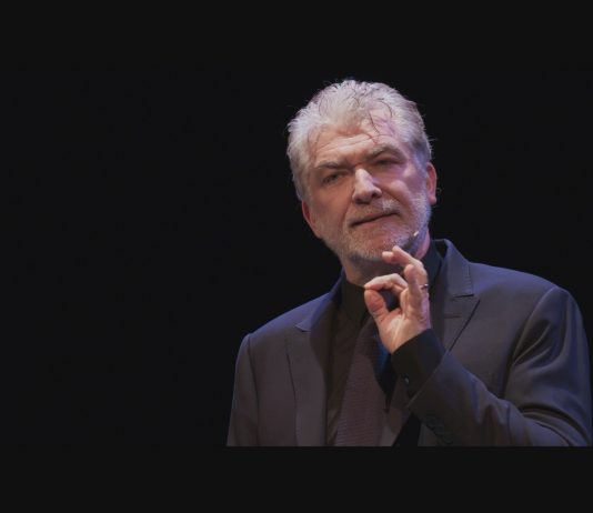 Su ITsART “Gioele Dix in: Il mio Gaber. Inediti e altre note”