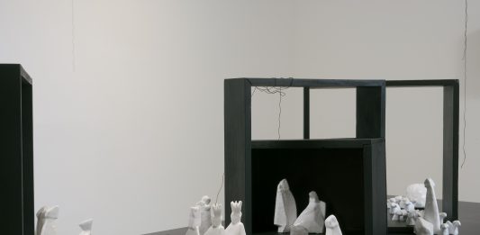 Un filo dell’animo umano: i presepi di Maria Lai alla Certosa di Napoli