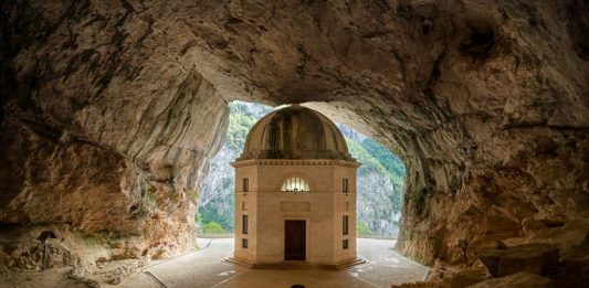 Bellezza e patrimonio #1: cinque chiese da visitare in Italia durante le feste