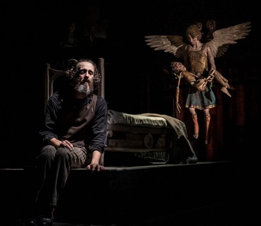 Natale in casa Cupiello per un solo attore: la rivisitazione di Lello Serao