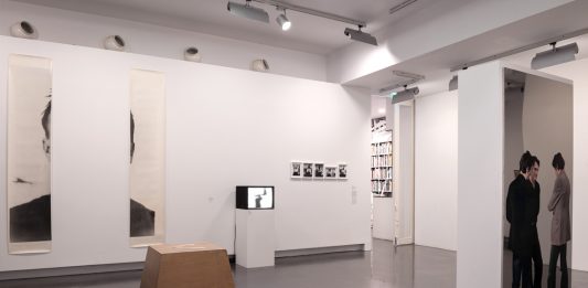 A Parigi tutto sulla fotografia e l’immagine in movimento dell’Arte Povera