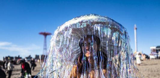 Un tuffo collettivo per celebrare l’anno nuovo. Il report fotografico dall’evento di Coney Island Polar Bear Plunge 2023, Coney Island. Ph. Francesca Magnani