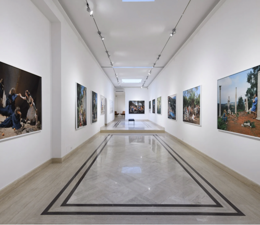 Roman Allegories & Greek Mythologies: Eleanor Antin e Giorgio De Chirico da Richard Saltoun, a Roma