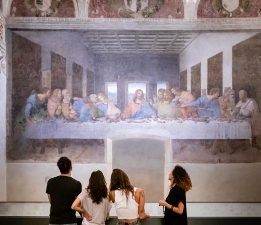 Visitare il Cenacolo Vinciano di notte: il capolavoro di Leonardo tra aperture straordinarie e prezzi speciali