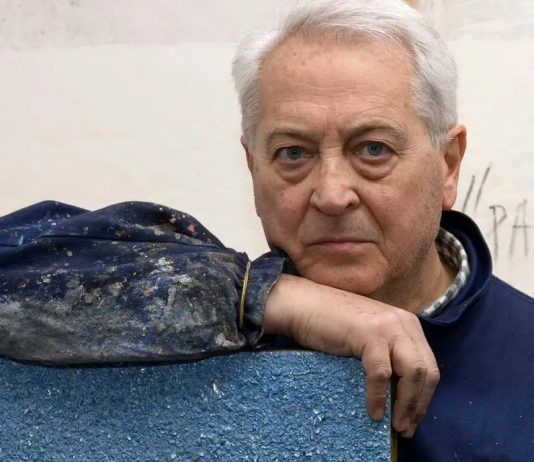 Addio a Oscar Piattella, artista sperimentatore della materia pittorica