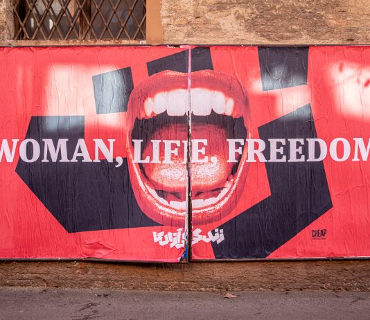 Donna, Vita, Libertà: le affissioni di CHEAP per l’Iran, nelle strade di Bologna Cheap, IRAN, Cà Selvatica, Bologna