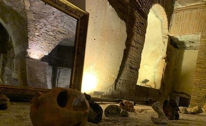 Yuval Avital Lessico Animale. Mysterion dal 25 febbraio al 23 aprile nei sotterranei e nel mitreo delle Terme di Caracalla