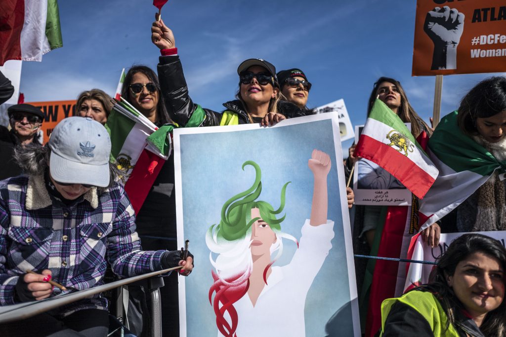 La protesta di Woman Life Freedom per le donne dell'Iran a Washington Dc ph. Francesca Magnani 